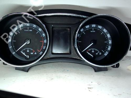 Used Instrument cluster Instrument cluster 37304134 37304134