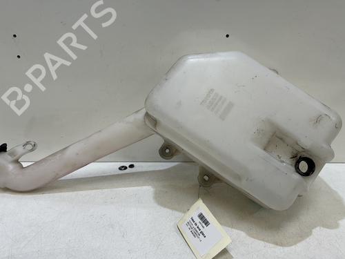 Used Windscreen washer tank Windscreen washer tank 37622352 37622352