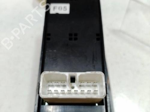 Left front window switch HYUNDAI TRAJET (FO) 2.0 CRDi | BP37301479I27 - Image 3