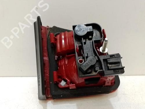 right-tailgate-light-citroen-c5-iii-rd_-2008-2009-2010-2011-2012-2013-2014-2015-2016-2017-37318412 main image
