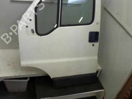 Used Left front door Left front door 37621870 37621870