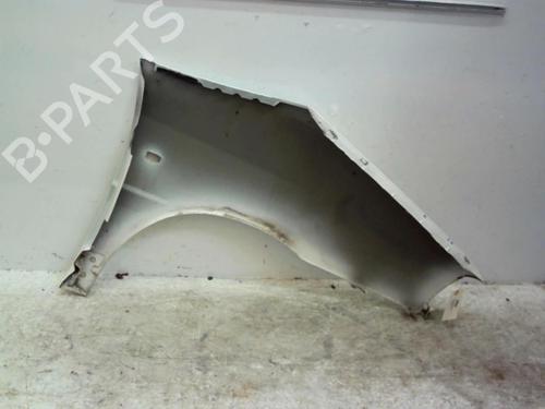 Used Left front fenders Left front fenders 37618516 37618516