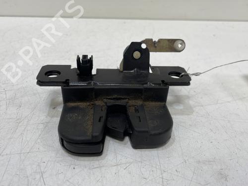 Tailgate lock VW PASSAT B5.5 Variant (3B6) 1.9 TDI | BP37321771C101 - Image 2