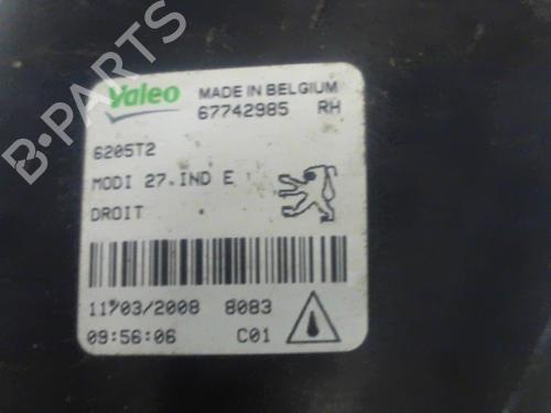 Used Right front fog light Right front fog light 37303723 37303723