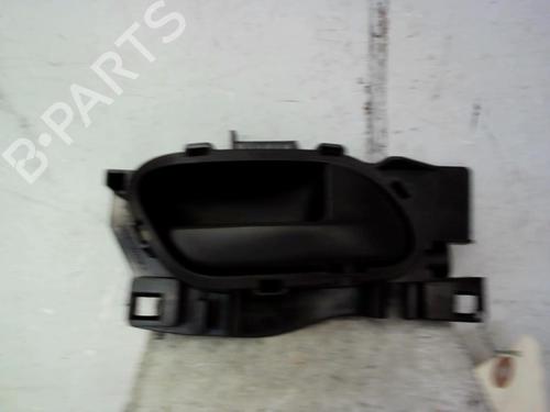 Used Front right interior door handle Front right interior door handle 37305331 37305331
