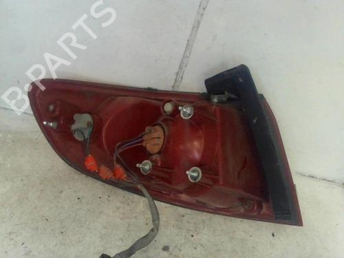 right-taillight-hyundai-santa-fe-ii-cm-2005-2006-2007-2008-2009-2010-2011-2012-2013-2014-2015-37303888 main image