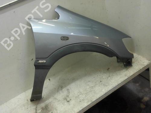 Used Right front fenders Right front fenders 37618103 37618103