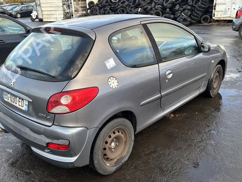 Fuse box PEUGEOT 206+ (2L_, 2M_) 1.4 HDi eco 70 | BP37330267E1  - Image 9
