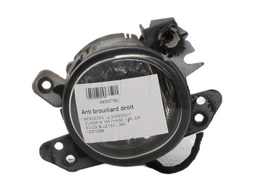 right-front-fog-light-mercedes-benz-m-class-w164-2005-2006-2007-2008-2009-2010-2011-2012-37327913 main image