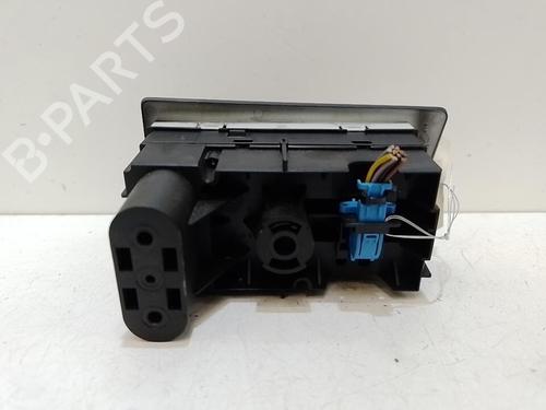 Used Headlight switch Headlight switch 37318377 37318377