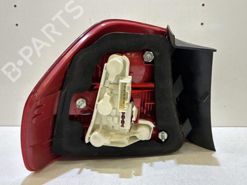 Right taillight BMW 3 (E90) 320 d | BP37296052C35 - Image 2