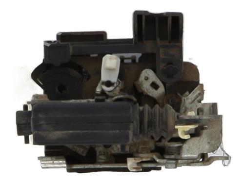 front-right-lock-dacia-sandero-2008-37327598 main image