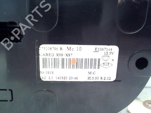 climate-control-renault-clio-iv-bh_-2012-2013-2014-2015-2016-2017-2018-2019-2020-2021-37304438 main image