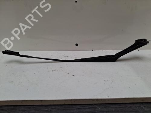 front-windshield-wiper-arm-ford-focus-iii-turnier-2010-2011-2012-2013-2014-2015-2016-2017-2018-2019-2020-37330624 main image