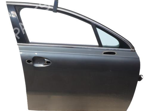 Used Right front door Right front door 37531844 37531844