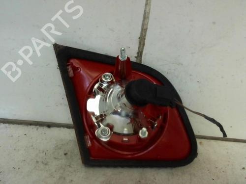 right-tailgate-light-vw-passat-b6-3c2-2005-2006-2007-2008-2009-2010-2011-37301264 main image