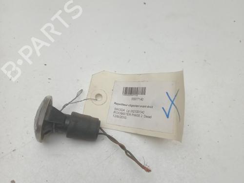 Right front indicator SKODA ROOMSTER (5J7) 1.6 TDI | BP37308889C33 - Image 3