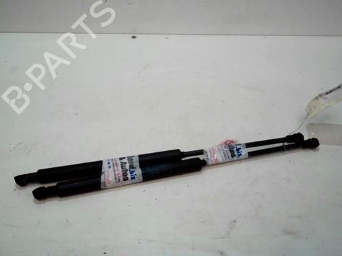 tailgate-lift-support-alfa-romeo-gt-937_-2003-2004-2005-2006-2007-2008-2009-2010-37306889 main image