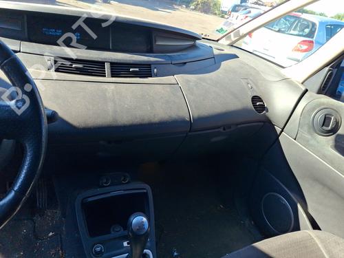 Card reader RENAULT ESPACE IV (JK0/1_) 3.0 dCi (JK0E, JK0Y) | BP37349575E4  - Image 9