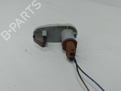 Used Right front indicator Right front indicator 37323285 37323285