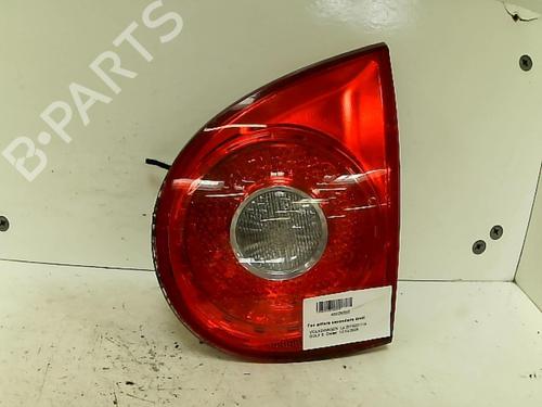 right-tailgate-light-vw-golf-v-1k1-2003-2004-2005-2006-2007-2008-2009-2010-37305245 main image