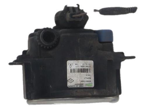 left-front-fog-light-renault-megane-iii-hatchback-bz01_-b3_-2008-37348154 main image
