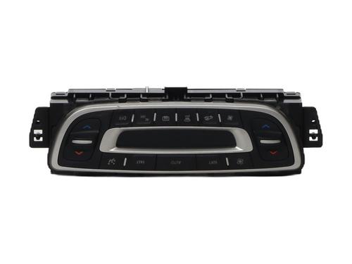 climate-control-renault-megane-iii-hatchback-bz01_-b3_-2008-37348121 main image