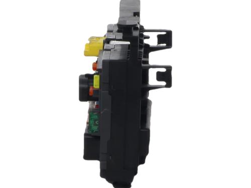 Fuse box PEUGEOT 308 CC (4B_) 2.0 HDi (4BRHRH, 4BRHRJ) | BP39043830E1 - Image 4