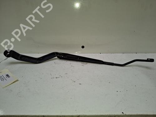 front-windshield-wiper-arm-nissan-almera-ii-hatchback-n16-2000-37330722 main image