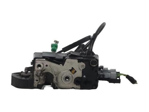 front-right-lock-citroen-c3-picasso-sh_-2008-37340275 main image