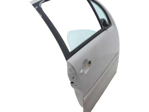 Used Right front door Right front door 38942260 38942260