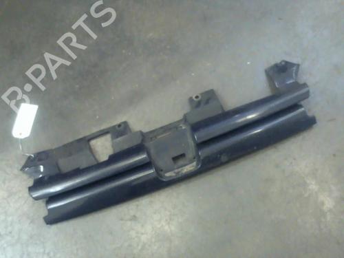 Used Grille Grille 37618346 37618346