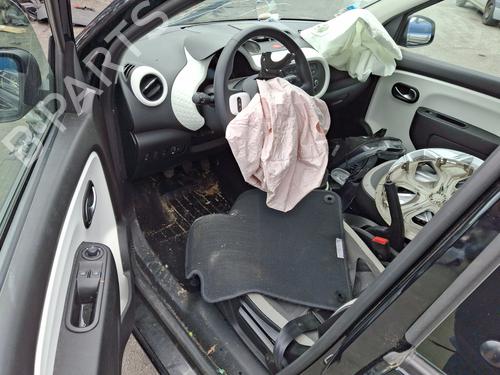 - Image 3