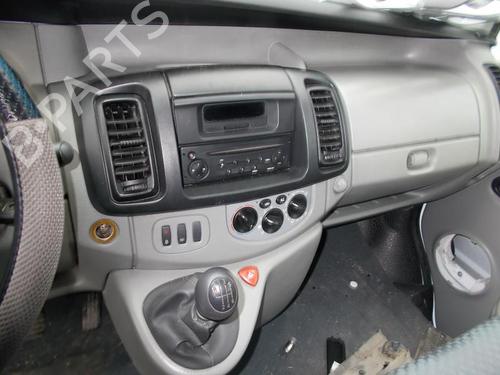 Washer pump RENAULT TRAFIC II Van (FL) 2.0 dCi 115 (FL01, FL0U, FL00, FL0H, FL0M) | BP37300804E24 - Image 5