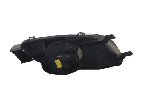 Used Right front fog light Right front fog light 37339488 37339488