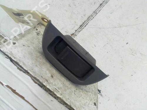 Used Right front window switch Right front window switch 37303145 37303145