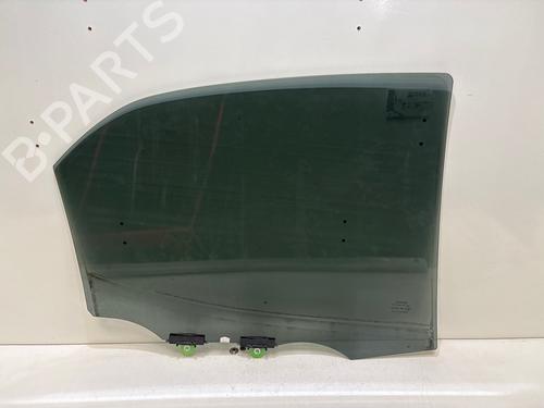 rear-left-door-window-toyota-yaris-_p21_-_pa1_-_ph1_-2020-37753540 main image