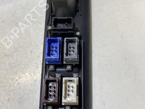 Left front window switch RENAULT ESPACE III (JE0_) | BP37298527I27 - Image 3