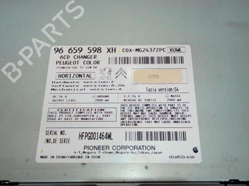 Used Radio Radio 37307467 37307467
