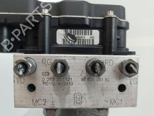 ABS pump CITROËN C6 (TD_) 3.0 HDi | BP37320696M43 - Image 3