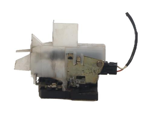 front-right-lock-renault-espace-iii-je0_-1996-1997-1998-1999-2000-2001-2002-37339443 main image