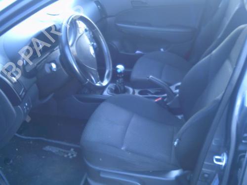 Front left seatbelt HYUNDAI i30 Estate (FD) 1.6 CRDi | BP37310191I26 - Image 4