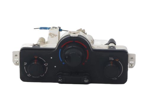 climate-control-renault-clio-iii-br01-cr01-2005-2006-2007-2008-2009-2010-2011-2012-2013-2014-37346317 main image