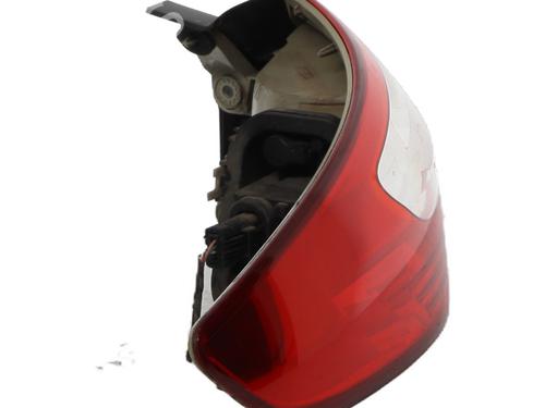 left-taillight-renault-fluence-l3_-2010-37330671 main image