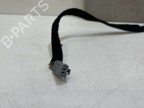 Used Right sun visor Right sun visor 37323897 37323897