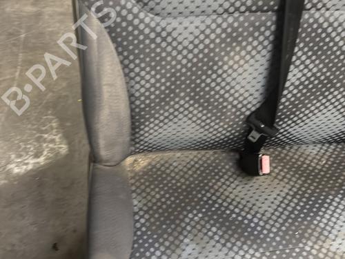 Used Right front seat Right front seat 37622405 37622405