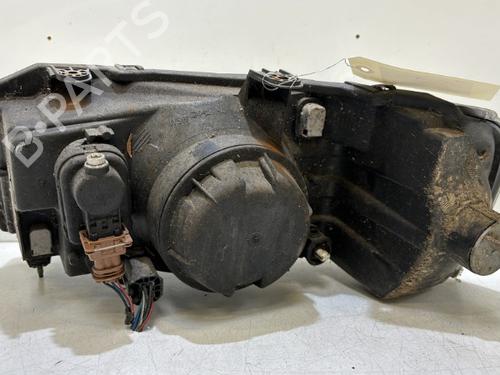 Used Right headlight Right headlight 37323764 37323764