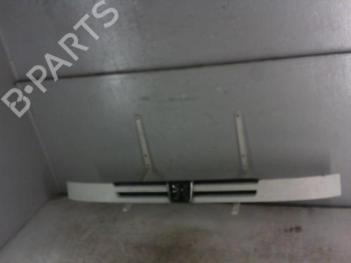 Used Grille Grille 38655900 38655900