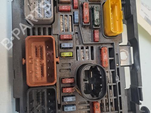 Fuse box CITROËN C5 III (RD_) 1.6 HDi 110 (RD9HZC) | BP39755544E1 - Image 2