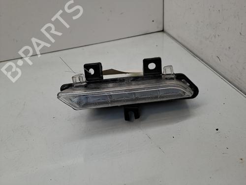 right-daytime-light-renault-clio-iv-bh_-2012-2013-2014-2015-2016-2017-2018-2019-2020-2021-40058923 main image